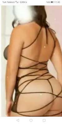 Sevgili Tadında Escort Bayan: Karşınızda Büyüleyici Melike!