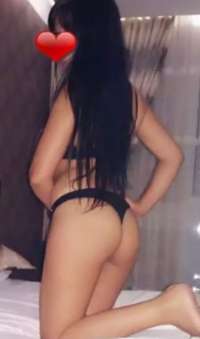 Yabancı Bayan Etkileyici Escort Damla'nın Büyüleyici Dünyası