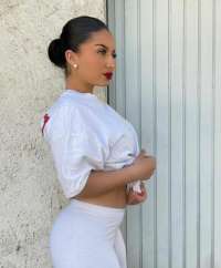 Yabancı Bayan, Tutkunuzu Gerçeğe Dönüştüren Escort